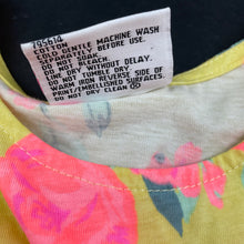Load image into Gallery viewer, Girls Mango, colourful floral cotton dress, EUC, size 5, L: 54cm