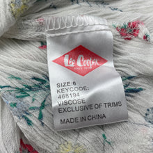 Load image into Gallery viewer, Girls Lee Cooper, lightweight crinkle floral dress, FUC, size 6, L: 58cm