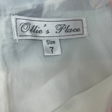 Load image into Gallery viewer, Girls Ollies Place, lined lightweight party dress, EUC, size 7, L: 70cm
