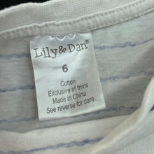 Load image into Gallery viewer, Boys Lily &amp; Dan, cotton t-shirt / top, sharks, FUC, size 6,  