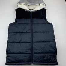 Load image into Gallery viewer, Boys Target, hooded puffer vest / sleeveless jacket, FUC, size 10,  