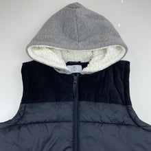 Load image into Gallery viewer, Boys Target, hooded puffer vest / sleeveless jacket, FUC, size 10,  