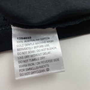 unisex Favourites, black Aust cotton tank top, EUC, size 7,  