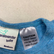 Load image into Gallery viewer, Boys Peter Alexander, soft cotton singlet / tank top, light mark, FUC, size 0000,  