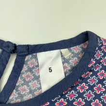 Load image into Gallery viewer, Girls Target, lightweight long sleeve casual dress, EUC, size 5, L: 54cm