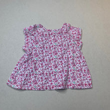 Load image into Gallery viewer, Girls Tiny Little Wonders, floral cotton top, GUC, size 00,  
