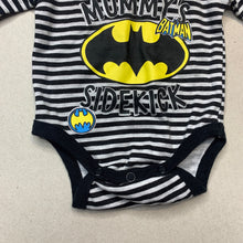 Load image into Gallery viewer, Boys DC Comics, Batman bodysuit / romper, EUC, size 0000,  