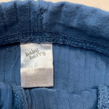 Load image into Gallery viewer, Boys Baby Berry, ribbed stretchy shorts, drawcord, FUC, size 0,  