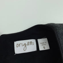 Load image into Gallery viewer, Girls Origami, black &amp; grey party dress, sequins, EUC, size 5, L: 59cm