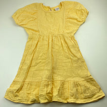 Load image into Gallery viewer, Girls Mango, yellow crinkle cotton dress, EUC, size 6, L: 62cm