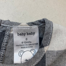 Load image into Gallery viewer, Girls Baby Baby, lightweight long sleeve casual dress, EUC, size 0, L: 37cm