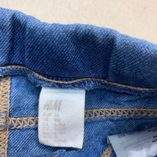 Load image into Gallery viewer, Girls H&amp;M, stretchy denim leggings, elasticated, GUC, size 0,  