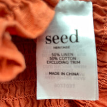 Load image into Gallery viewer, Girls Seed, shirred puff sleeve linen blend top, EUC, size 4,  