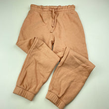 Load image into Gallery viewer, Girls Target, fleece lined track / sweat pants, elasticated, Inside leg: 46cm, EUC, size 6,  