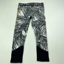 Load image into Gallery viewer, Girls Lonsdale, stretchy sports / activewear leggings, wash fade, Inside leg: 39cm, FUC, size 4,  