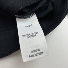 Load image into Gallery viewer, Girls KID, lightweight stretchy jacket / coat, EUC, size 6,  