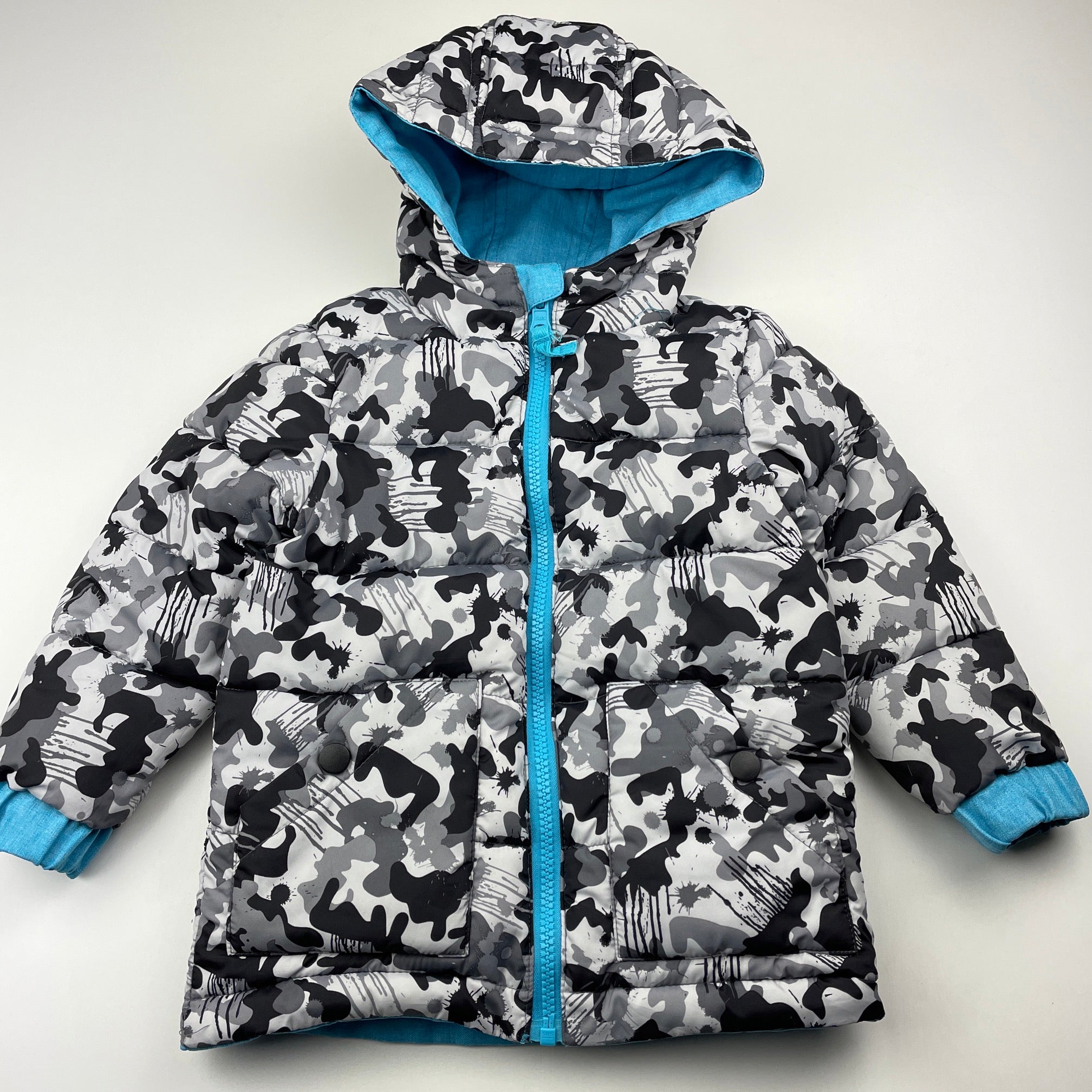 Reversible camo print hot sale puffer jacket