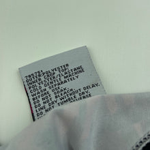 Load image into Gallery viewer, Girls Elite Action Sports, cropped activewear top, EUC, size 8,  