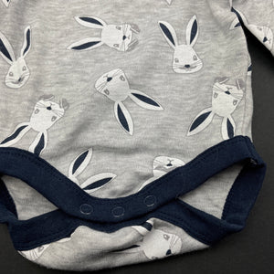 unisex Baby Berry, soft feel bodysuit / romper, rabbits, EUC, size 0000,  