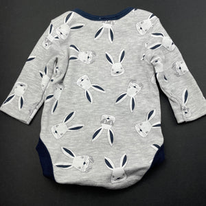 unisex Baby Berry, soft feel bodysuit / romper, rabbits, EUC, size 0000,  