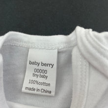 Load image into Gallery viewer, unisex Baby Berry, soft cotton bodysuit / romper, EUC, size 00000,  