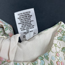 Load image into Gallery viewer, Girls Target, lined floral long sleeve dress, EUC, size 6, L: 63cm
