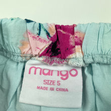 Load image into Gallery viewer, Girls Mango, lightweight floral skirt, elasticated, L: 48cm at back, FUC, size 5,  