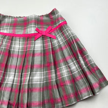 Load image into Gallery viewer, Girls Target, checked pleated skirt, adjustable, L: 30cm, GUC, size 5,  