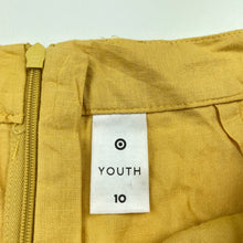 Load image into Gallery viewer, Girls Target, viscose / linen skirt, W: 33.5cm across, L: 39cm, EUC, size 10,  
