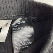 Load image into Gallery viewer, Girls H&amp;M, stretchy ribbed pants, elasticated, Inside leg: 46cm, pilling, FUC, size 6,  