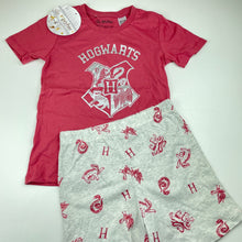 Load image into Gallery viewer, unisex Harry Potter, Hogwarts cotton pyjama top &amp; shorts, NEW, size 7,  