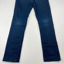 Load image into Gallery viewer, Girls Jet Kidz, lightweight stretch denim pants, elasticated, Inside leg: 48.5cm, FUC, size 5-6,  