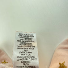 Load image into Gallery viewer, Girls Target, stretchy Christmas leggings, Inside leg: 41cm, GUC, size 5,  