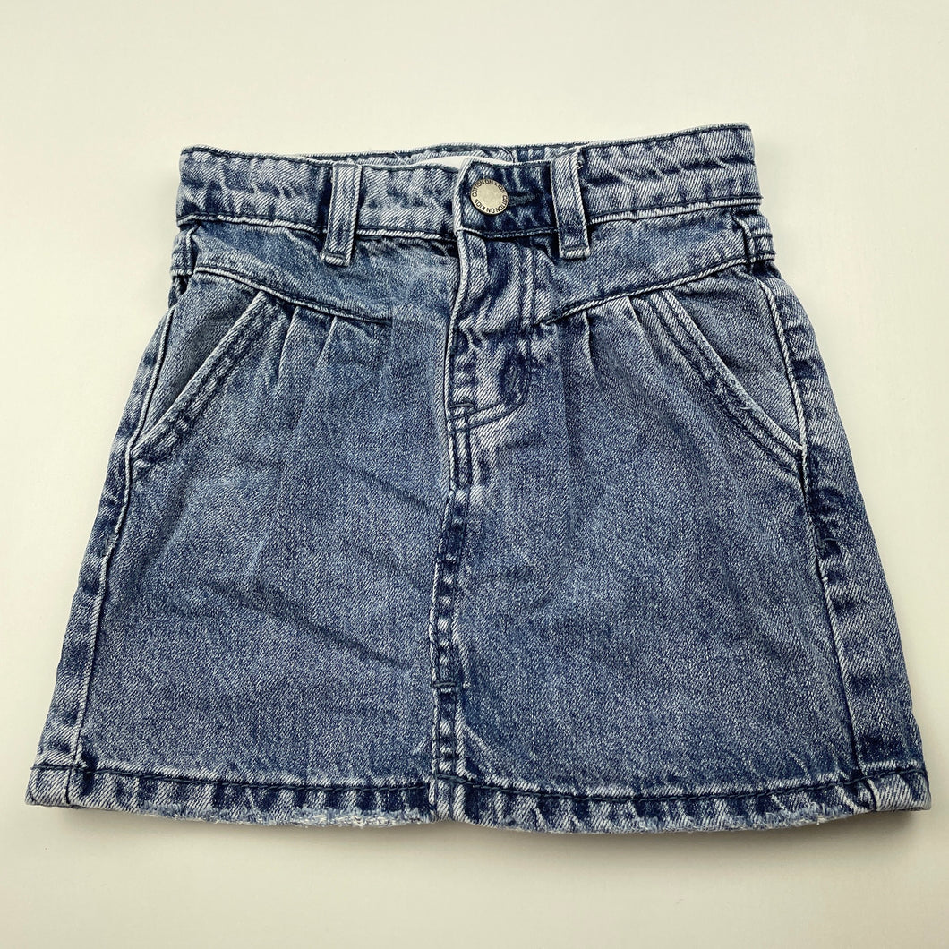 Girls Cotton On, blue denim skirt, adjustable, L: 27cm, GUC, size 4,  