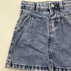 Girls Cotton On, blue denim skirt, adjustable, L: 27cm, GUC, size 4,  