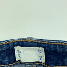 Load image into Gallery viewer, unisex Target, blue stretch denim jean shorts, adjustable, GUC, size 7,  