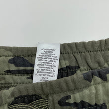 Load image into Gallery viewer, Boys Target, khaki camo print shorts, elasticated, GUC, size 9,  