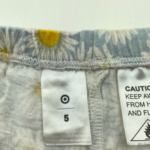 Load image into Gallery viewer, Girls Target, floral cotton pyjama shorts, EUC, size 5,  