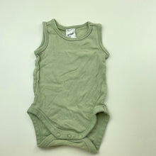 Load image into Gallery viewer, unisex Anko, green cotton singletsuit / romper, GUC, size 000,  