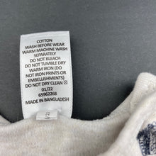 Load image into Gallery viewer, unisex Target, soft organic cotton bodysuit / romper, GUC, size 000,  