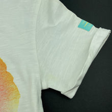 Load image into Gallery viewer, Boys H&amp;M, organic cotton t-shirt / top, shark, light marks, FUC, size 7-8,  