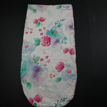 Load image into Gallery viewer, Girls Snuggle Hunny, stretchy floral sleepsack / bag, EUC, size 0000,  