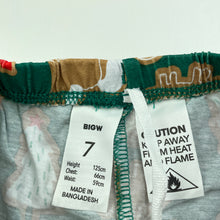 Load image into Gallery viewer, Girls Big W, cotton Christmas pyjama shorts, EUC, size 7,  