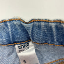 Load image into Gallery viewer, Boys Anko, blue stretch denim shorts, adjustable, FUC, size 3,  