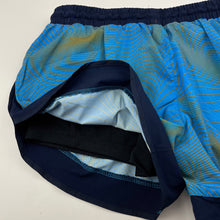 Load image into Gallery viewer, Girls Under Armour, HeatGear loose fit lined sports shorts, EUC, size 10-12,  