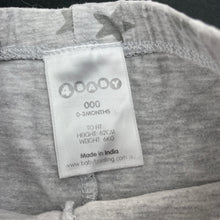 Load image into Gallery viewer, unisex 4 Baby, grey marle leggings / bottoms, GUC, size 000,  