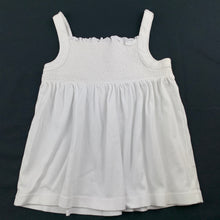 Load image into Gallery viewer, Girls Gymboree, white soft cotton embroidered sumer top, EUC, size 4