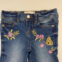 Load image into Gallery viewer, Girls Target, stretch denim cropped jeans, adjustable, Inside leg: 22cm, EUC, size 1