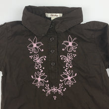 Load image into Gallery viewer, Girls Old Navy, 100% cotton shirt / blouse, embroidery, GUC, size 3